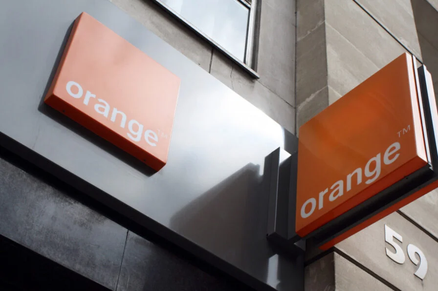 Orange piraté